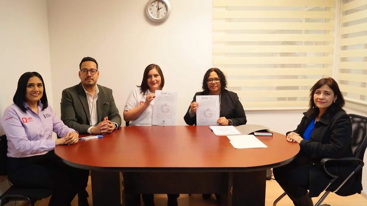 Facultad de Lenguas UJED firma convenio con Gómez Palacio