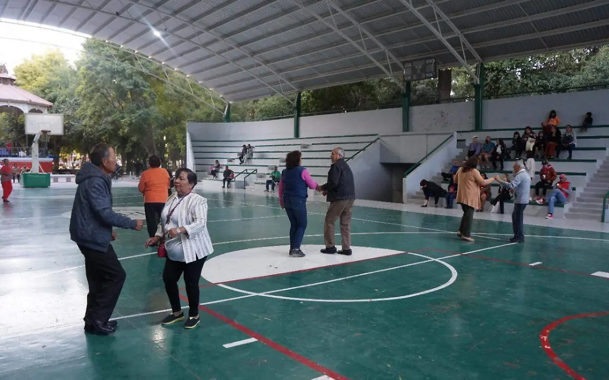 Vuelven los domingos de danzón a Lerdo