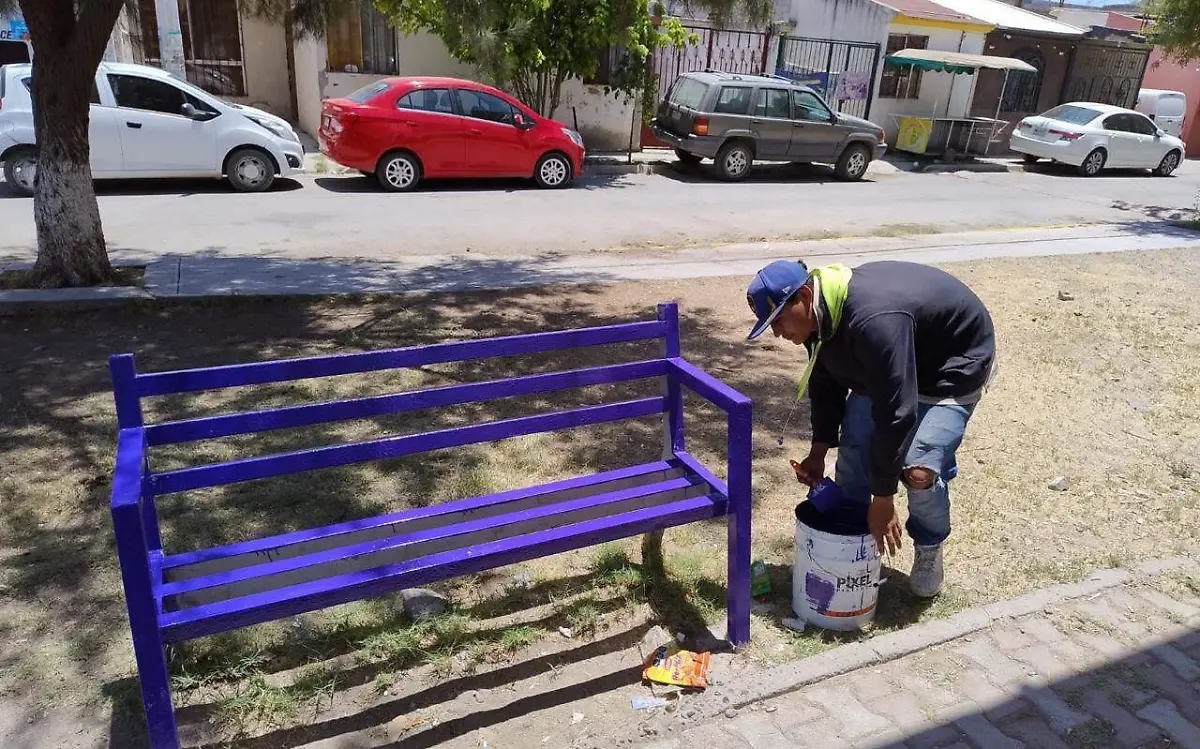 Continúa programa permanente de mejoras en plazas públicas