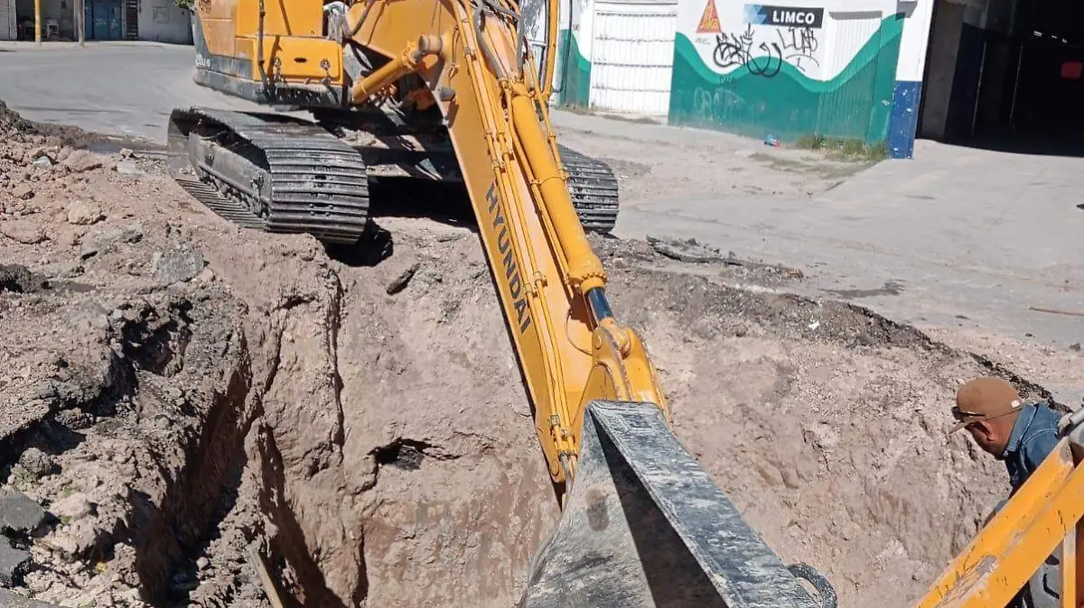 Repara Ayuntamiento colector "Rubén Jaramillo"