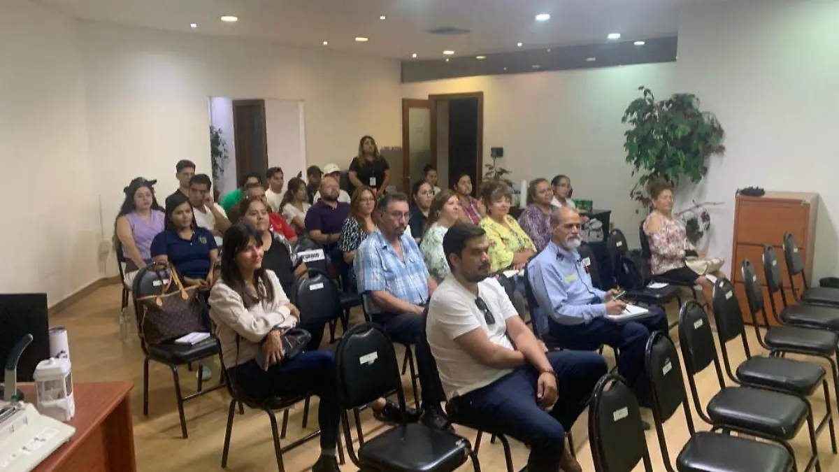 Impartirán curso a comercios para proveeduría en cadenas comerciales en Gómez Palacio