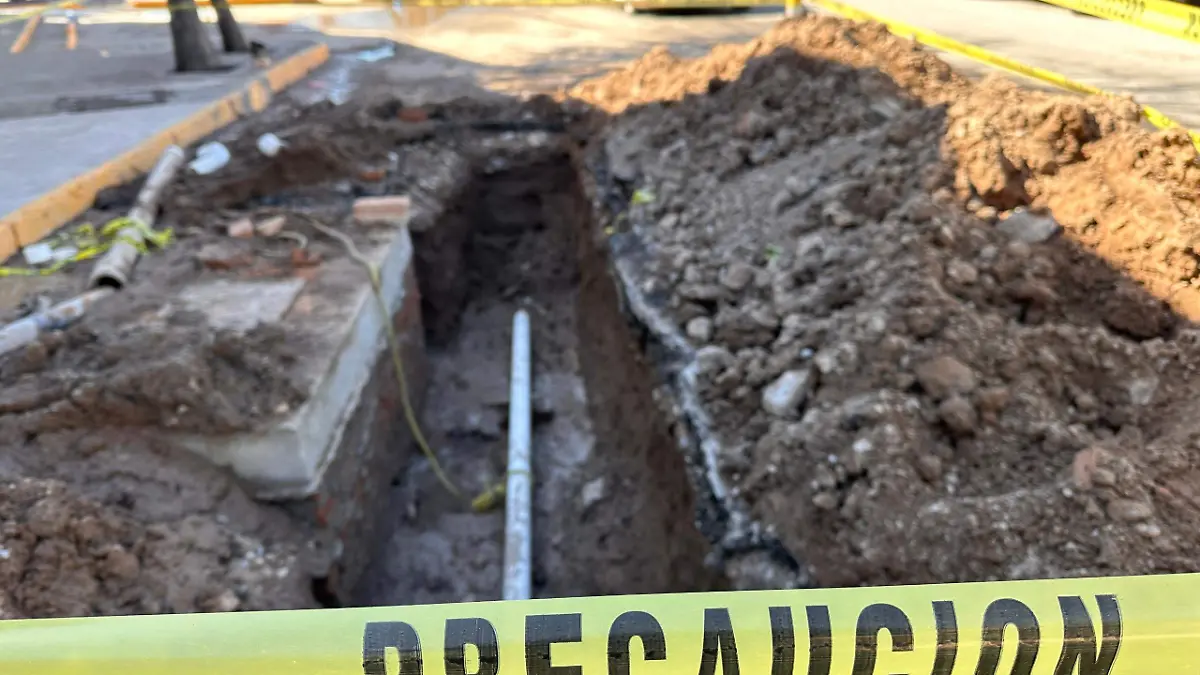 Sideapa responde a reportes de usuarios en la colonia Campillo Sainz,jpeg