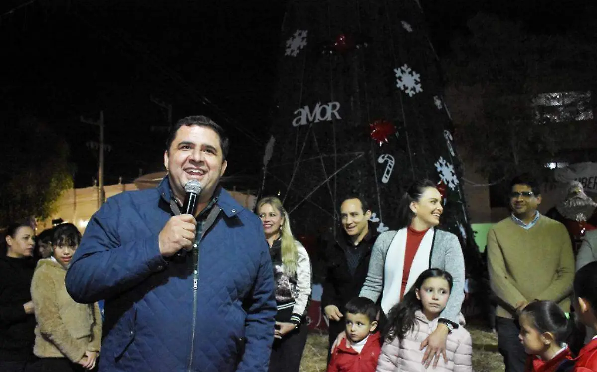 Se enciende la navidad en Lerdo