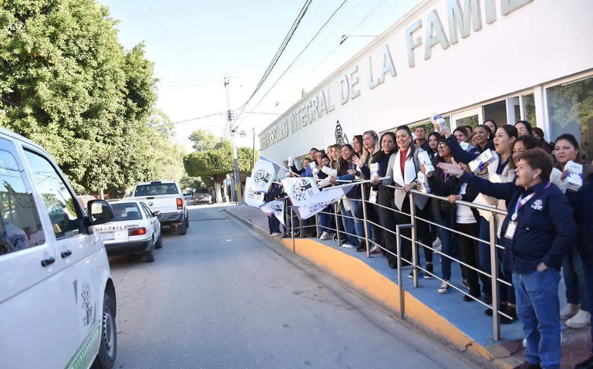 Arrancan programa "Beca 300" en Lerdo