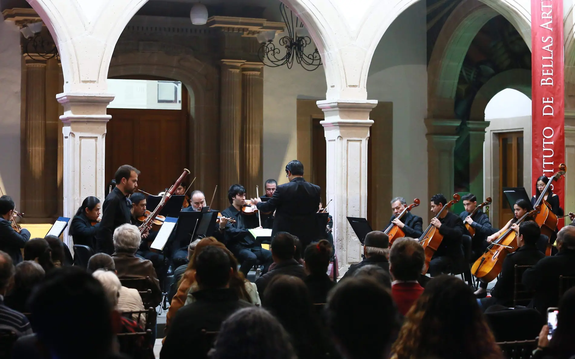 La Orquesta de Cámara de la UJED celebra con éxito el segundo concierto de la temporada