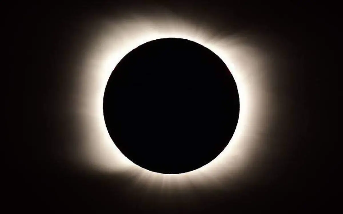 Eclipse solar