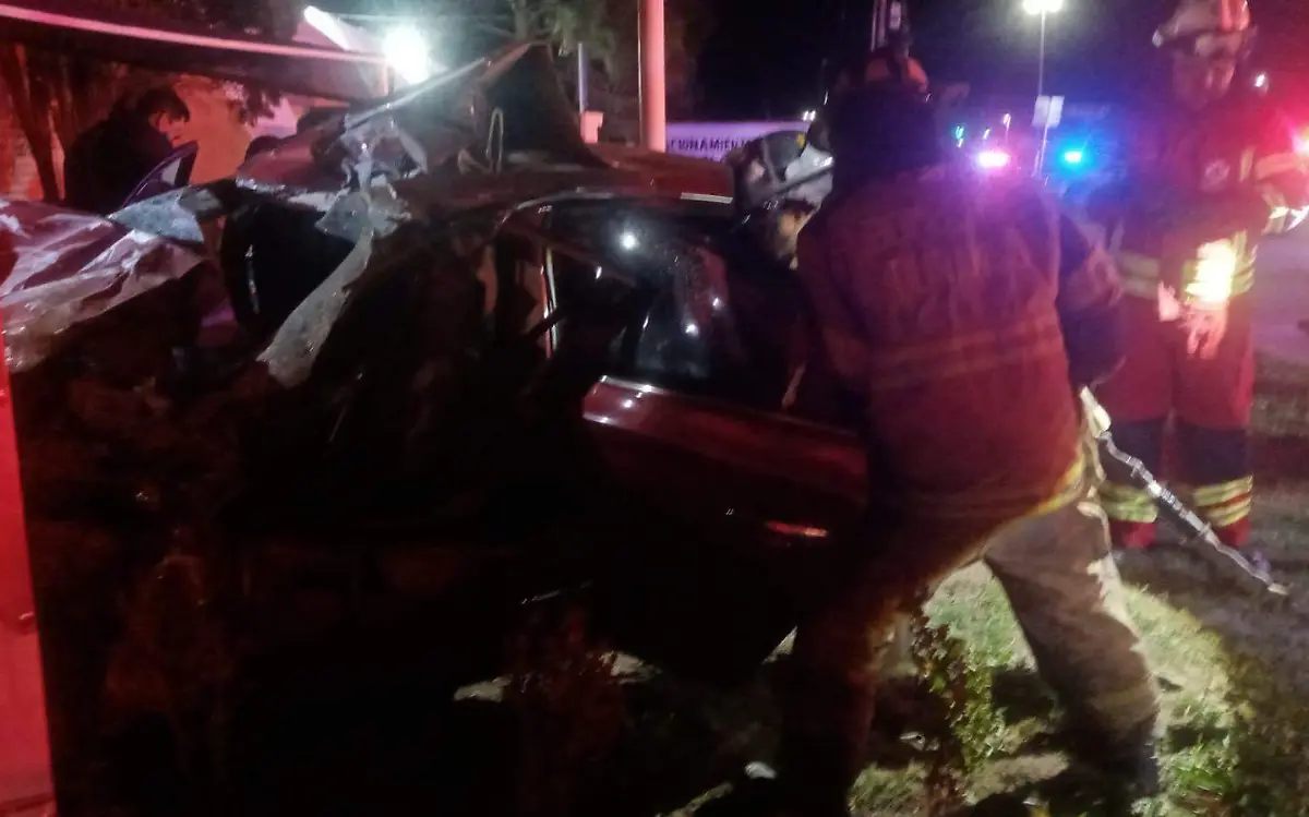 Fatal accidente en bulevar Francisco Villa cobra la vida de dos personas