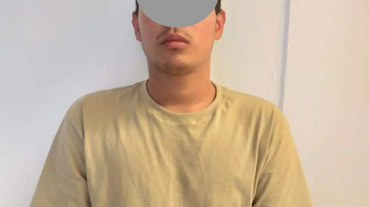 Detienen a joven conducía una camioneta robada