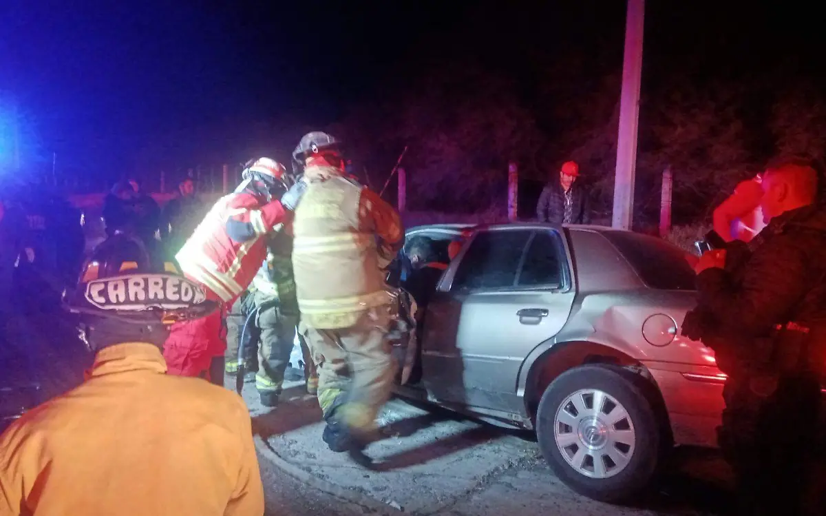 Encontronazo en la Durango-Zacatecas deja 6 heridos