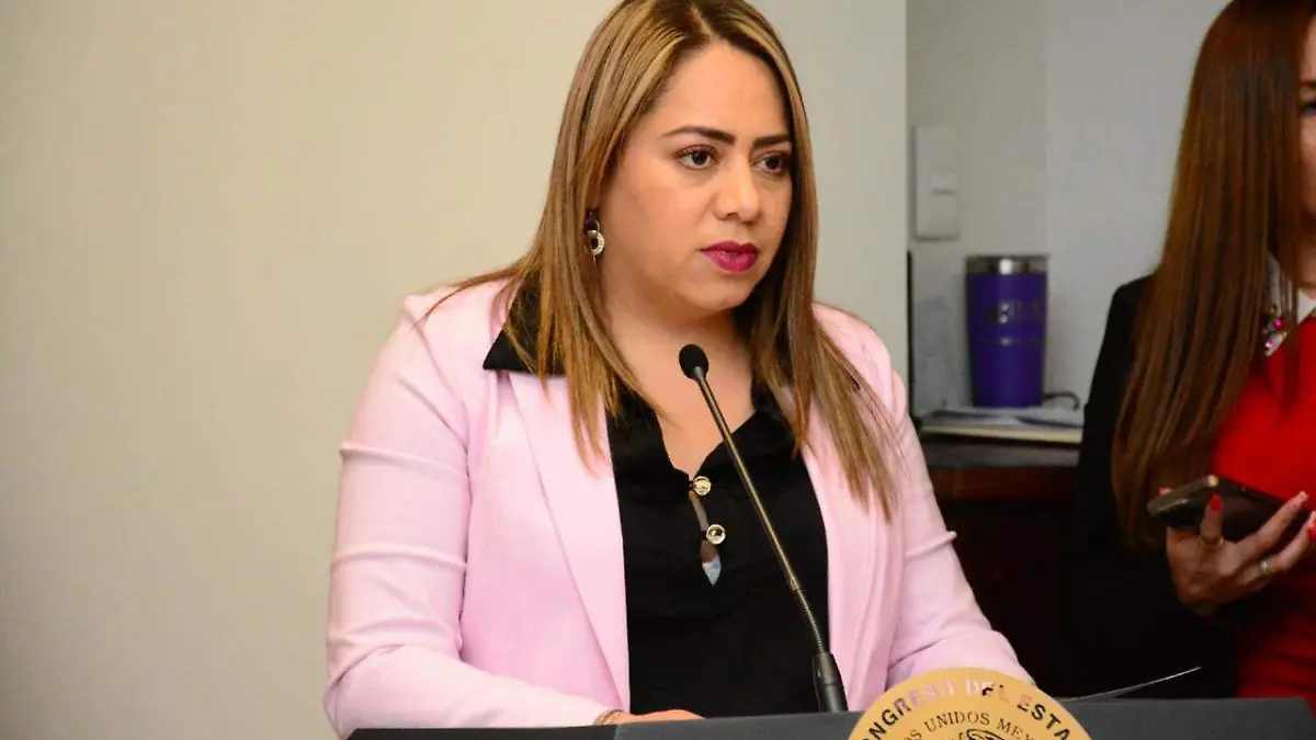 Propone Sughey Torres test psicológicos para prevenir suicidios