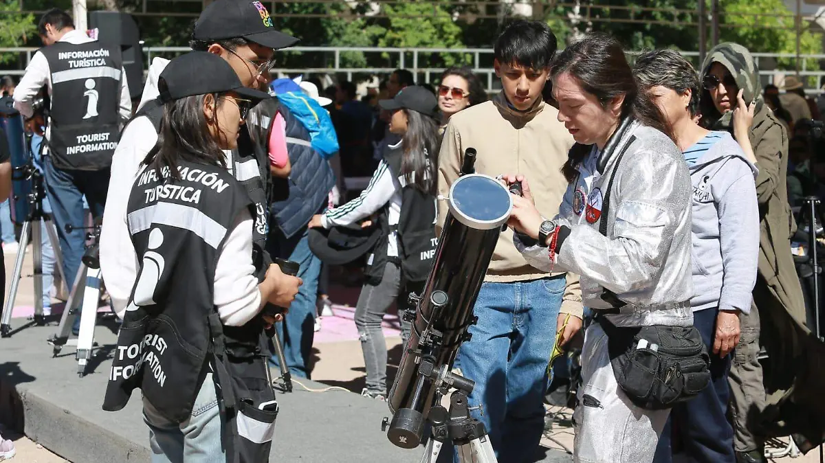 A las 12:14 horas caerá la noche en Durango
