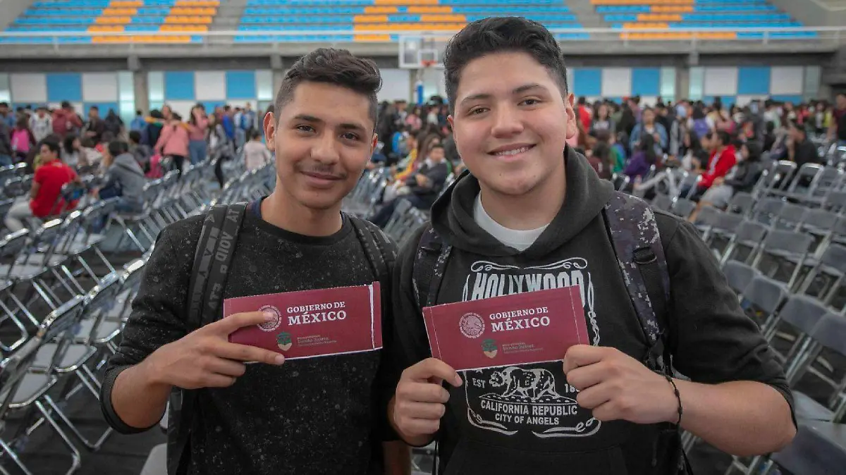 701705_Beca Benito Juárez-1_web