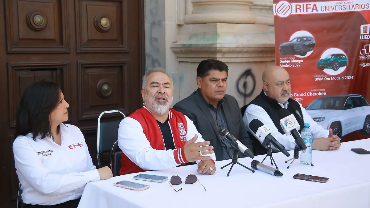 Patronato organiza rifa a favor de la UJED