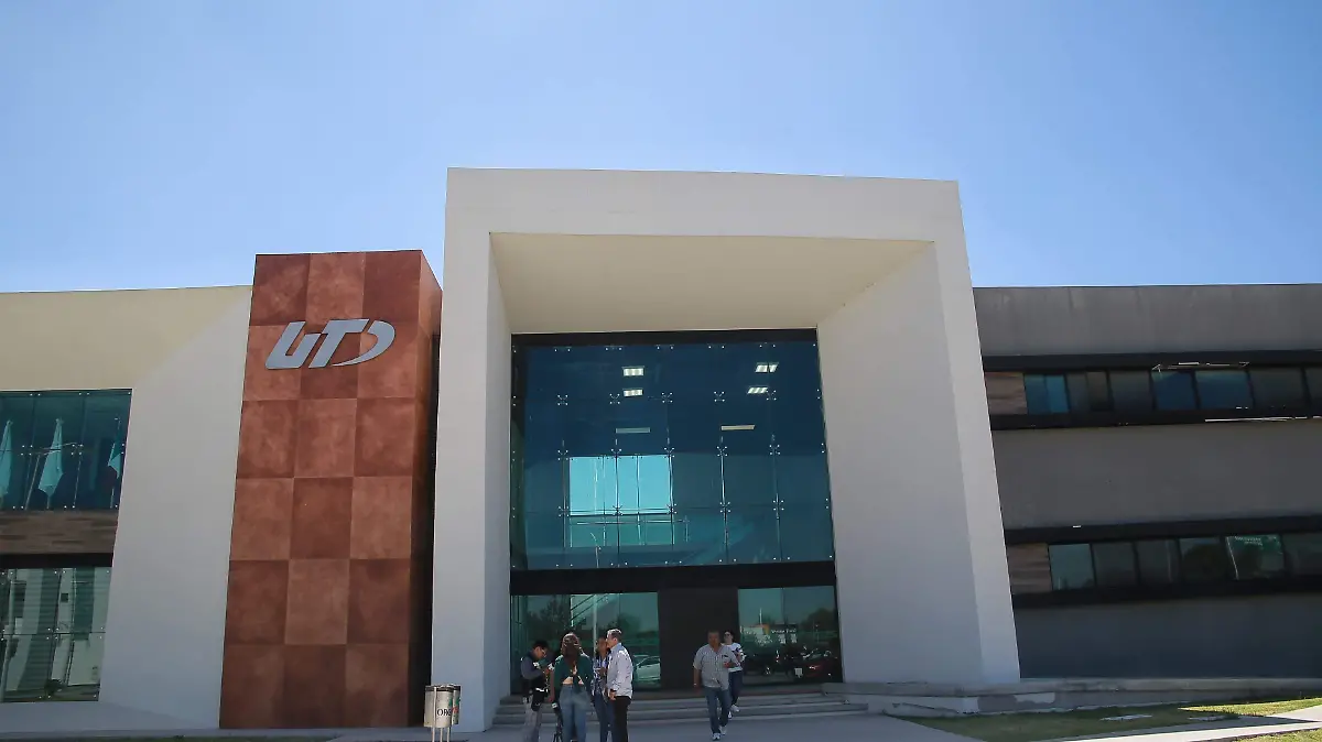 UTD certifica sus programas académicos ante organismos internacionales