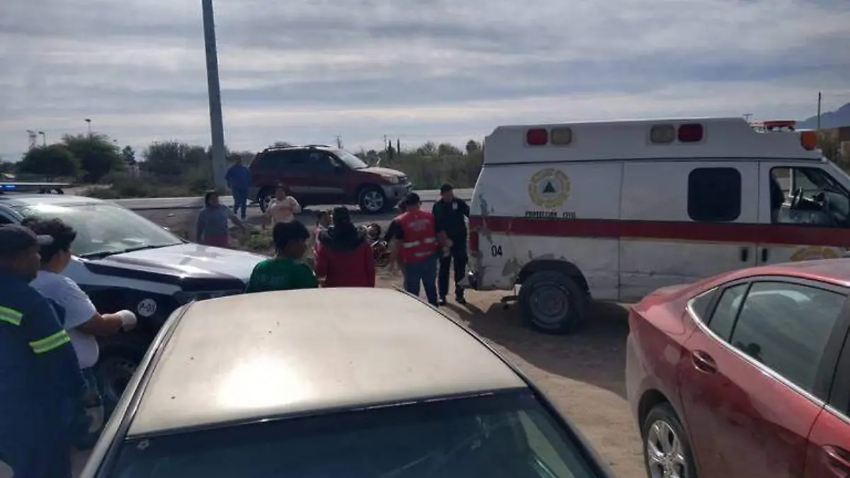 Resultan 25 heridos tras colapso de gradas en Cobaed de Bermejillo (1)