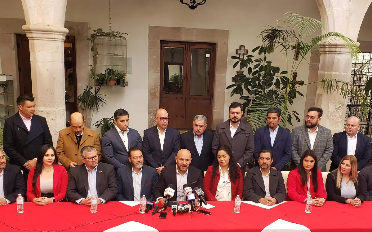 Planilla Proyecta busca la dirigencia de la CMIC