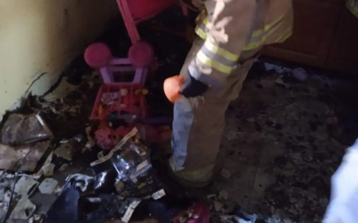 Se incendia casa en Gómez Palacio