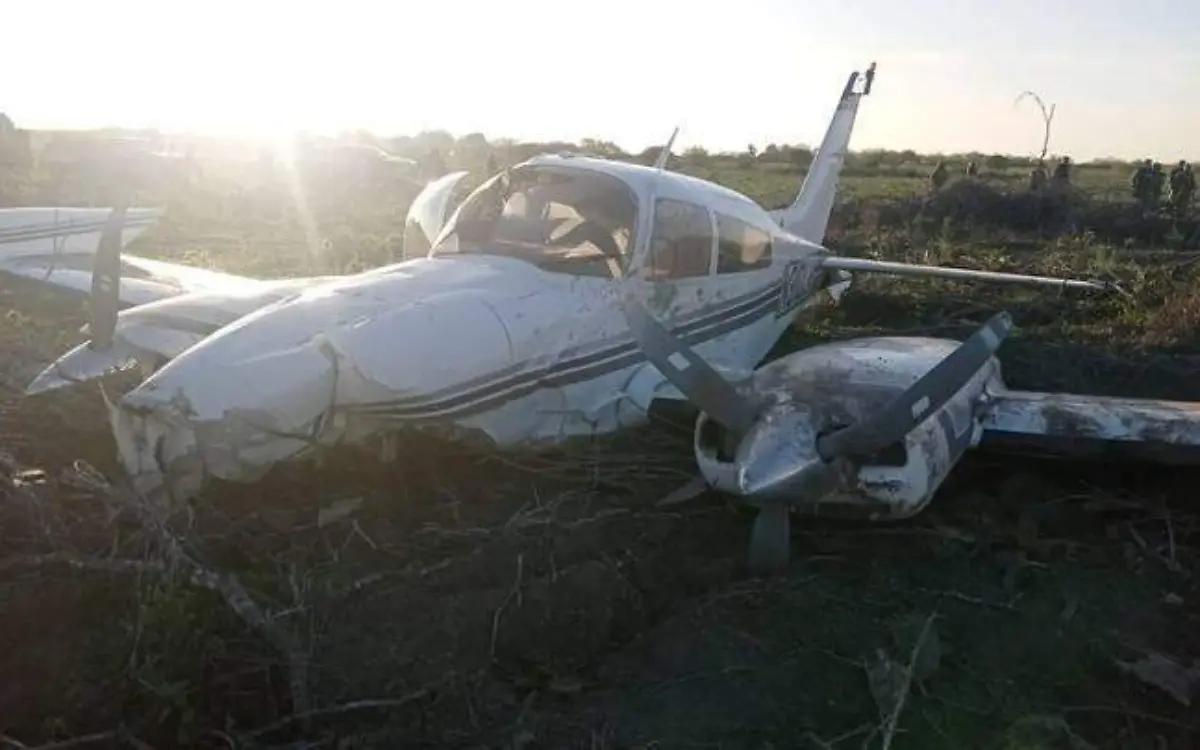 Avioneta se despista en Durango