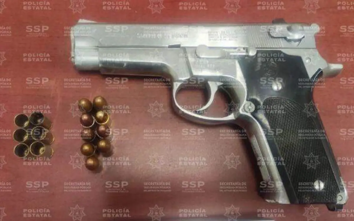 Arrestan a hombre armado en el poblado Abraham González, Durango