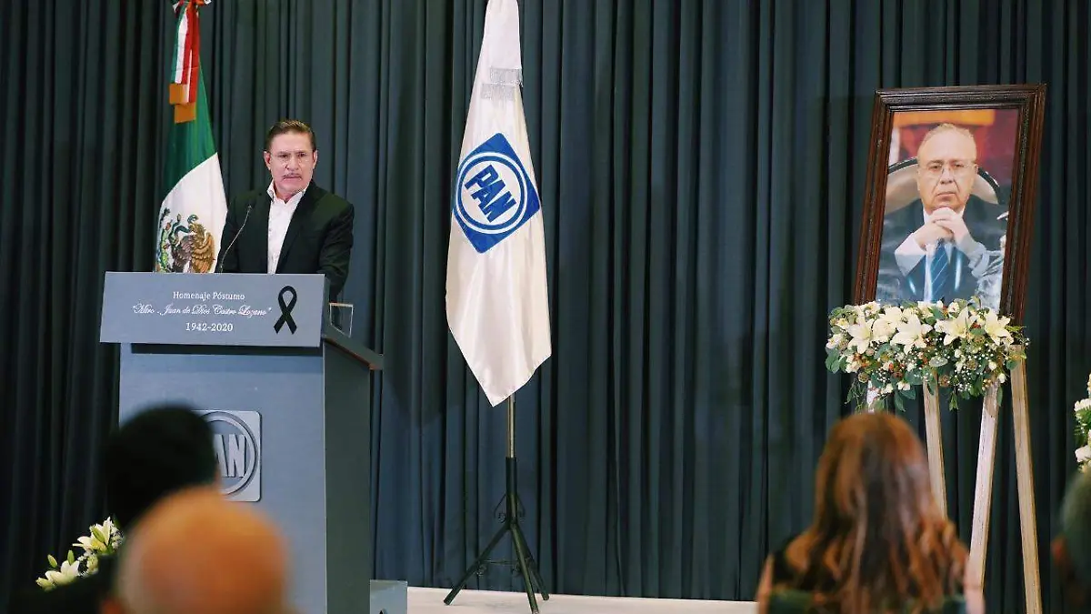 PAN realiza homenaje póstumo a Juan de Dios Castro Lozano