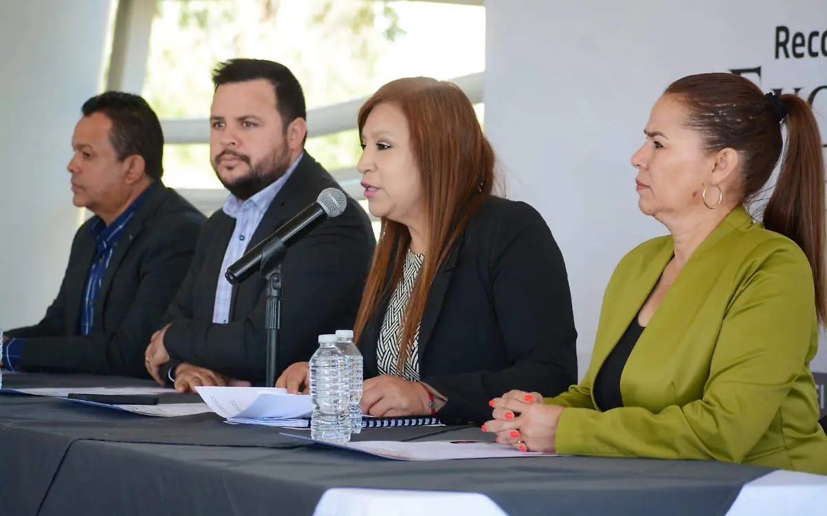 Reconocerán a los mejores maestros de Durango