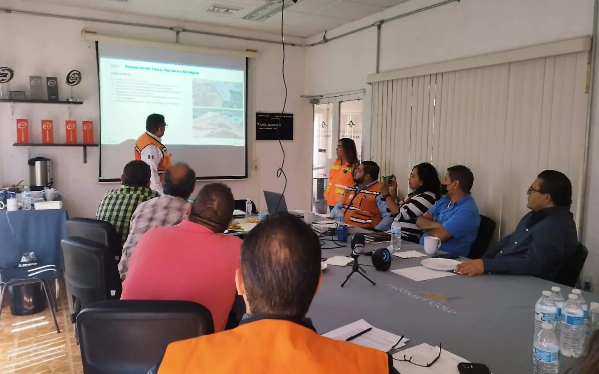 Atiende minera Real del Oro inquietudes de pequeños propietarios