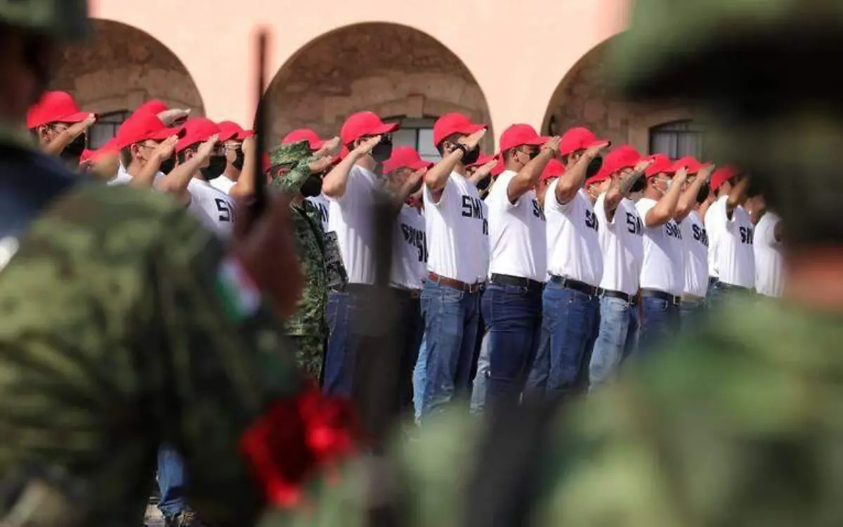 Jóvenes realizan el Servicio Militar Nacional en México