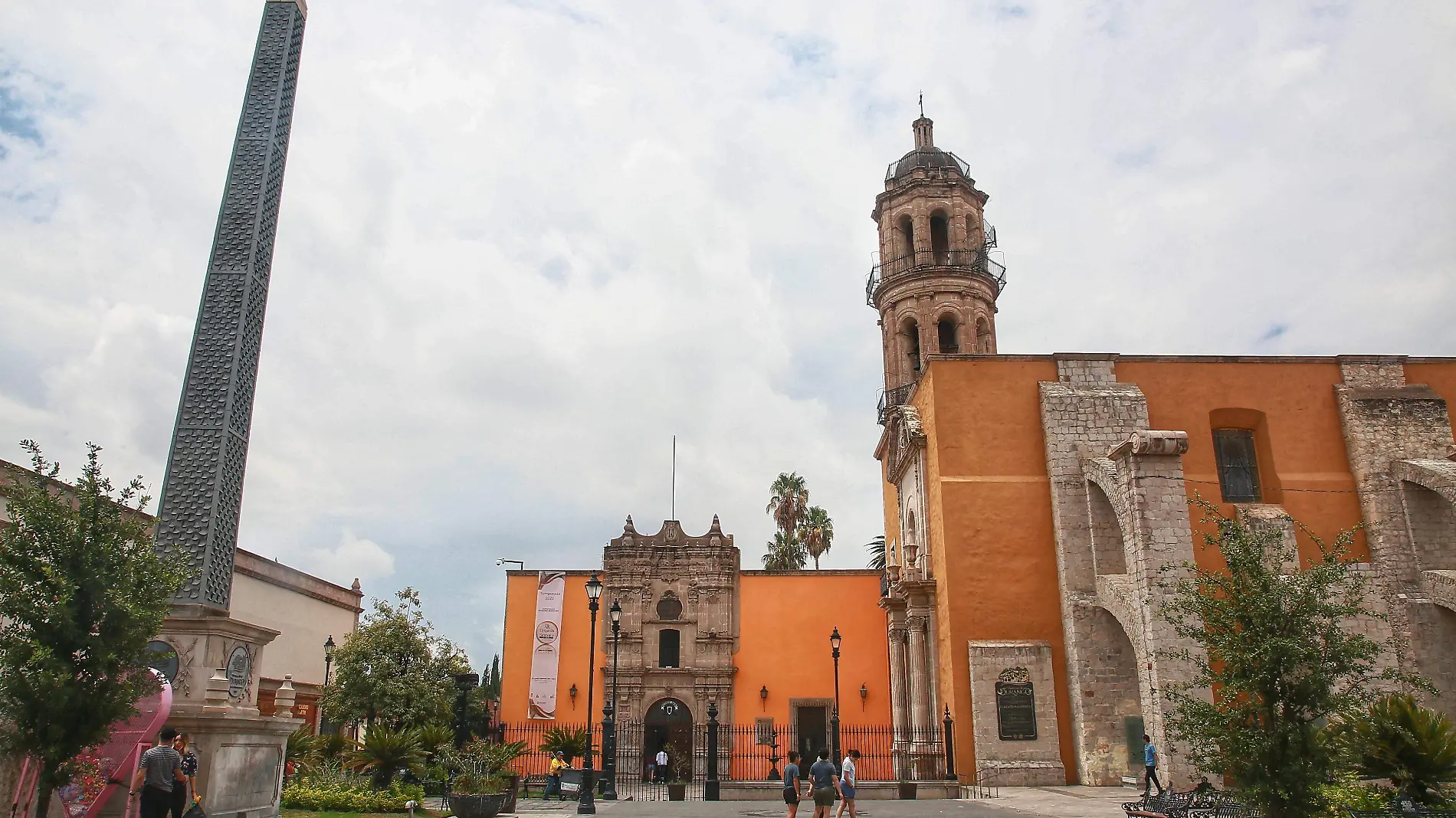 Plaza Fundadores