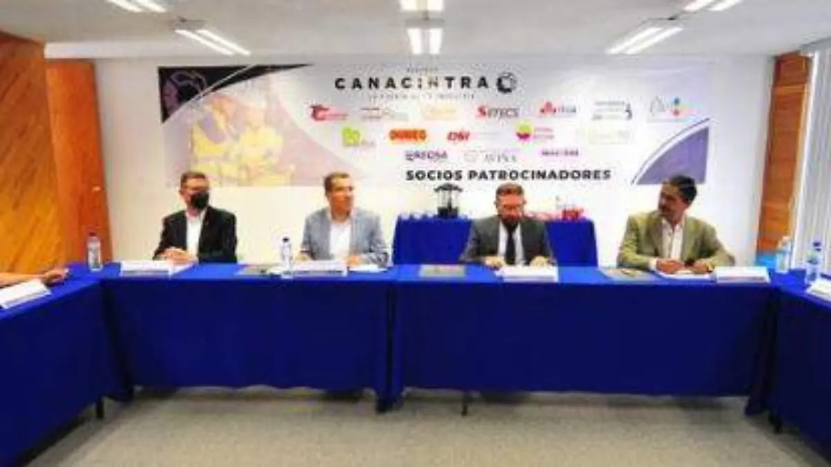 Canacintra y la FECA buscan convenio