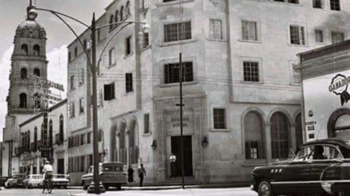 La historia del famoso edificio que hoy alberga la librería de la UJED