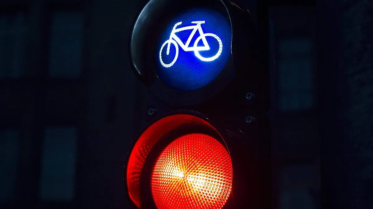 bicycle-g30d55e03b_1920