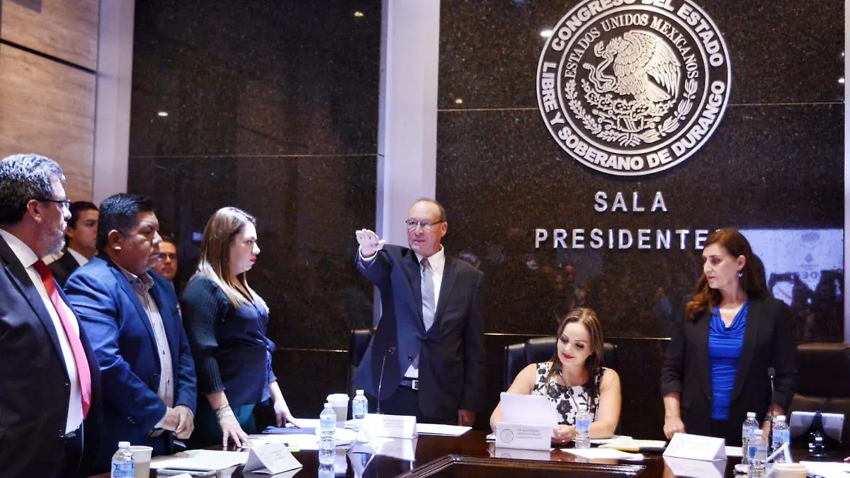 Presenta Alfredo Herrera informe de resultados