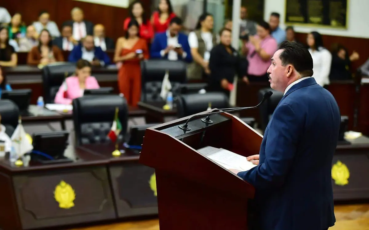 Guillermo Adame Calderón, secretario de Educación en Durango