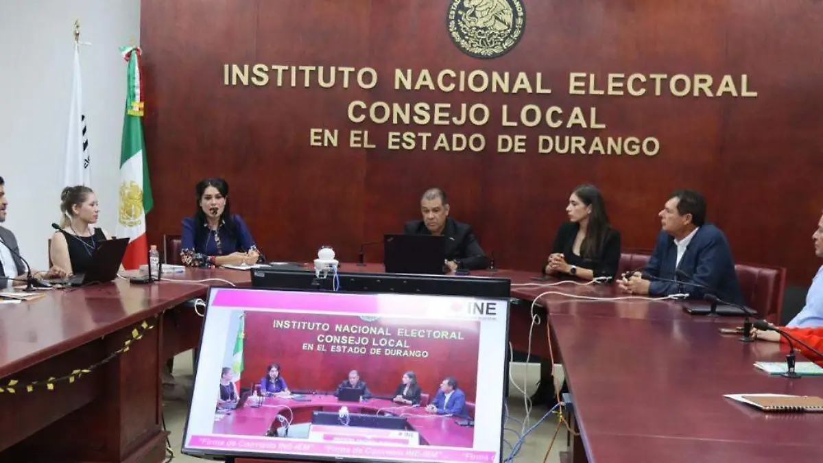 Firma INE convenio con el Instituto Estatal de las Mujeres