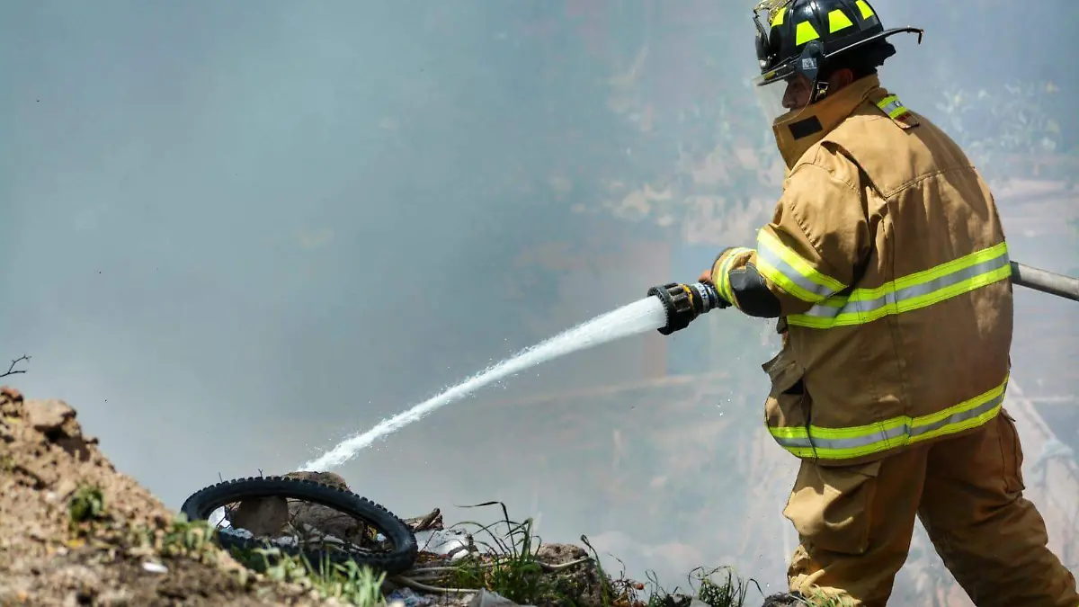 Aumentan incendios en la capital de Durango