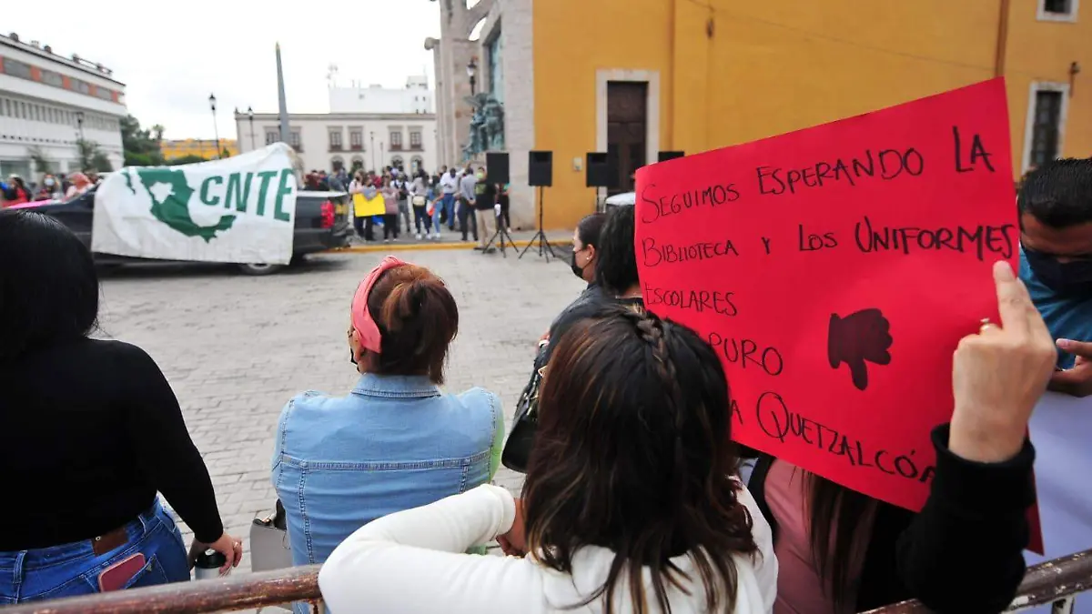 Gobierno estatal adeuda 50 mdp a maestros de Durango