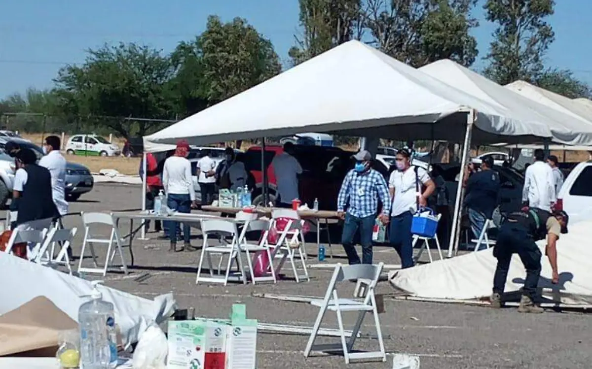 Toldo módulos de vacunación