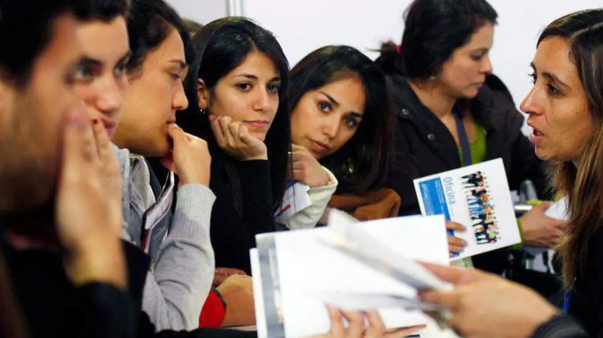 becas estudiantes