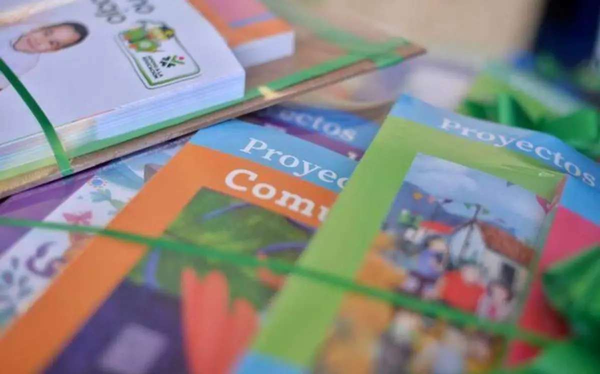 Nuevos libros  de texto en México 2023