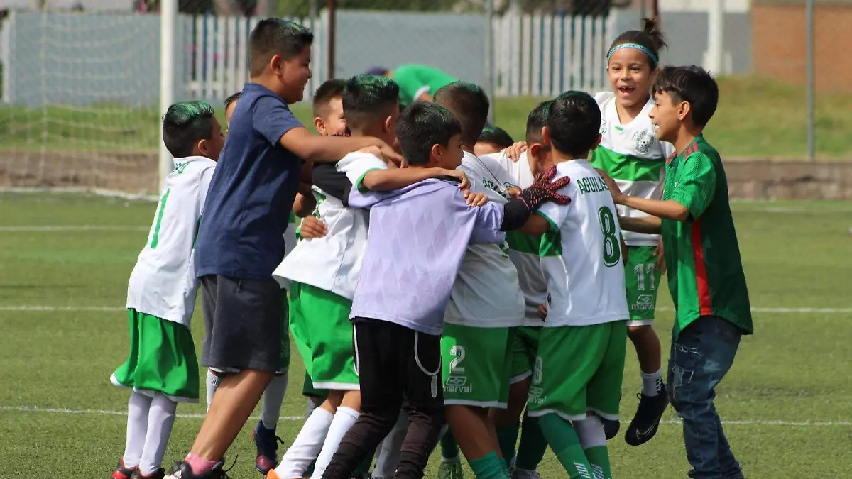 Festival de campeonato en la Copa Durango 460