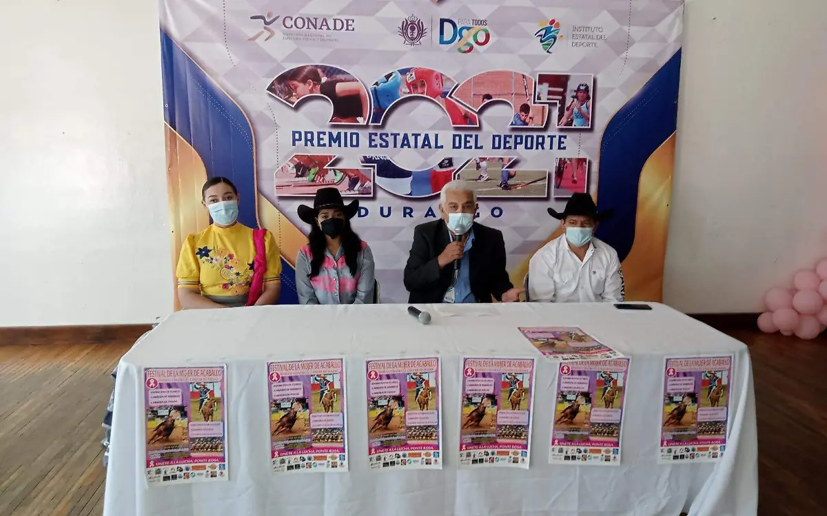 Festival de la mujer de a caballo en Durango 