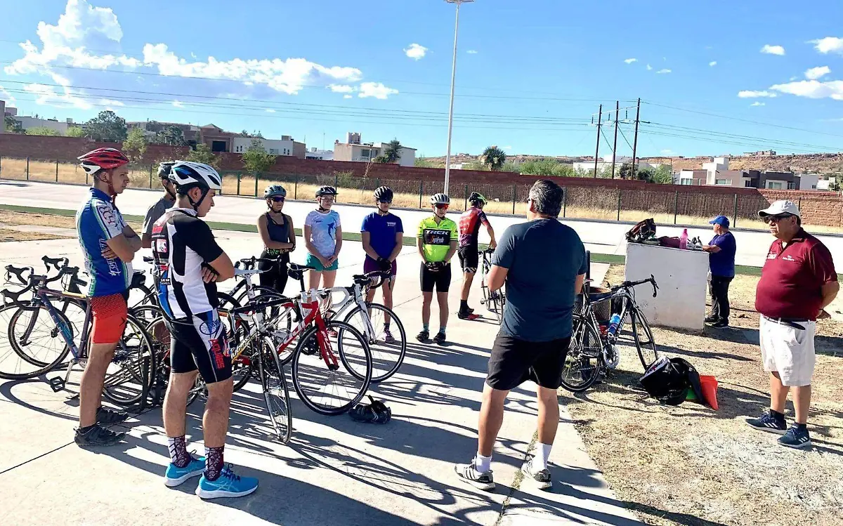 11 delegaciones en Durango para el macrorregional de triatlón