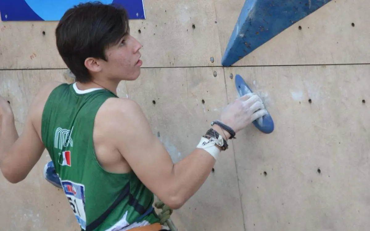 Escalador duranguense al campeonato mundial a Corea