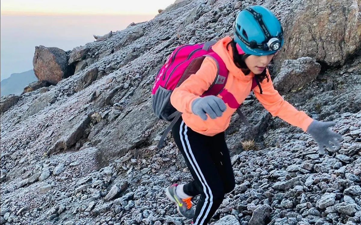 Niña duranguense conquista la quinta montaña más alta de México - El ...