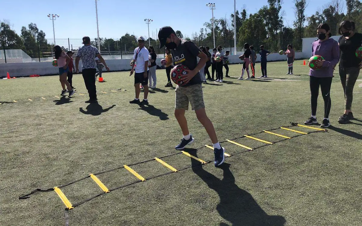 Arrancan las acciones del curso de verano del Inmude