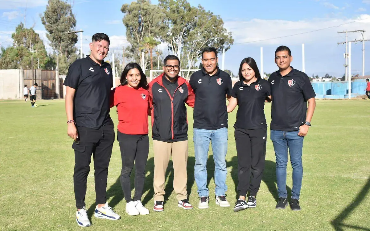 Primer aniversario de Atlas Maderera