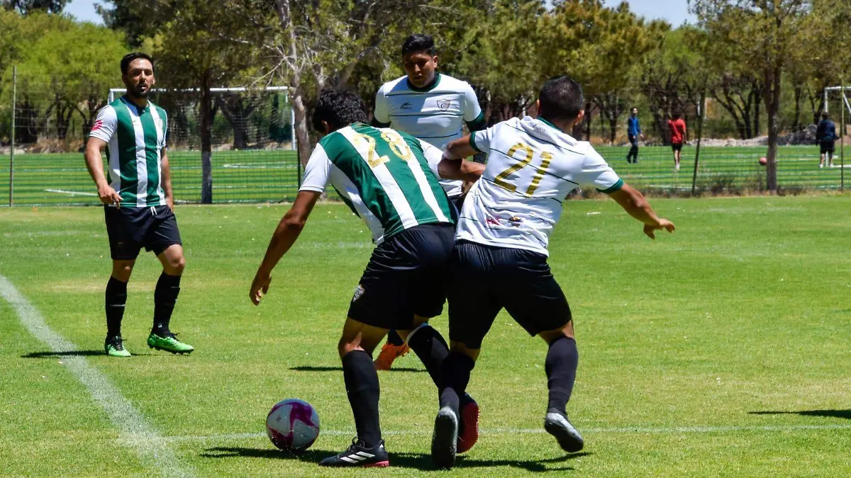 Duelo entre conjuntos Campestre A y B
