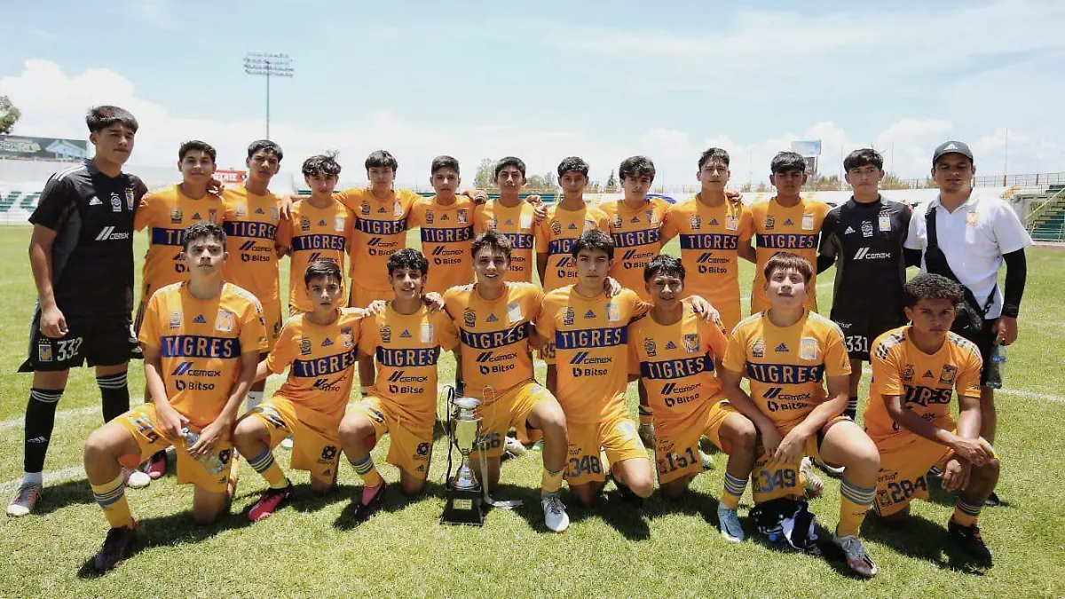 Festival de campeonato en la Copa Durango 460