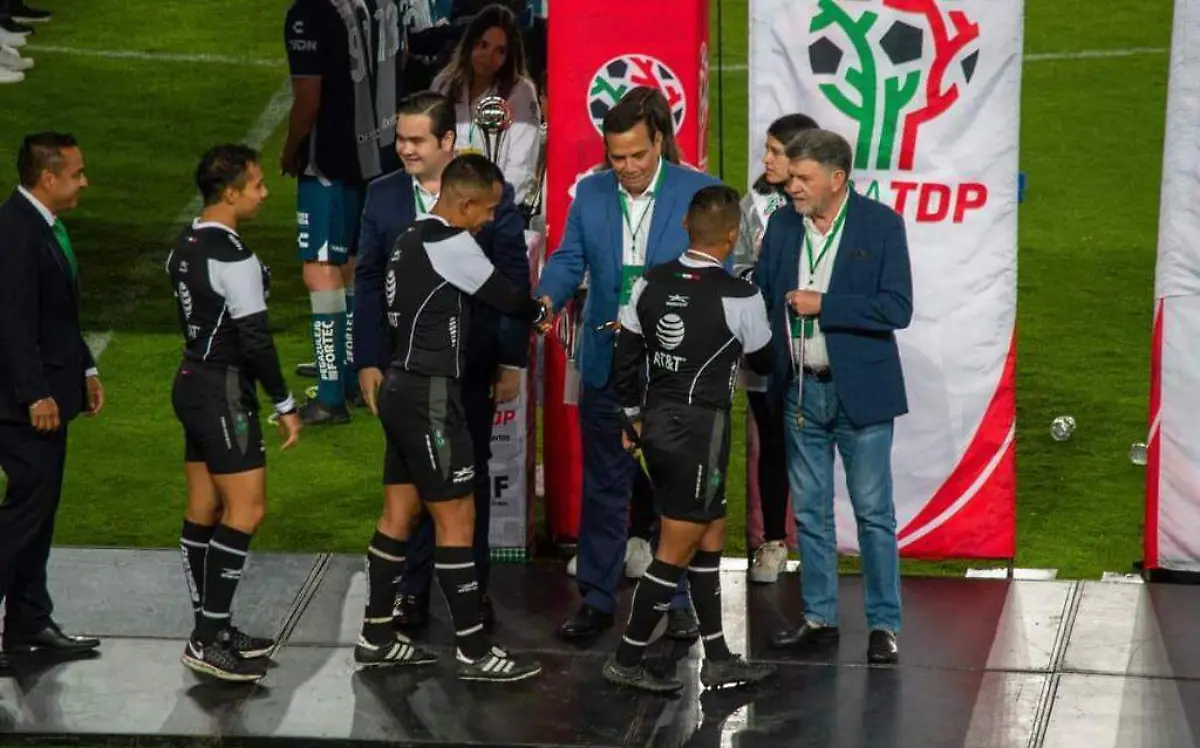 Luis Ayala es parte de los árbitros de la Copa del Mundo Sub 20