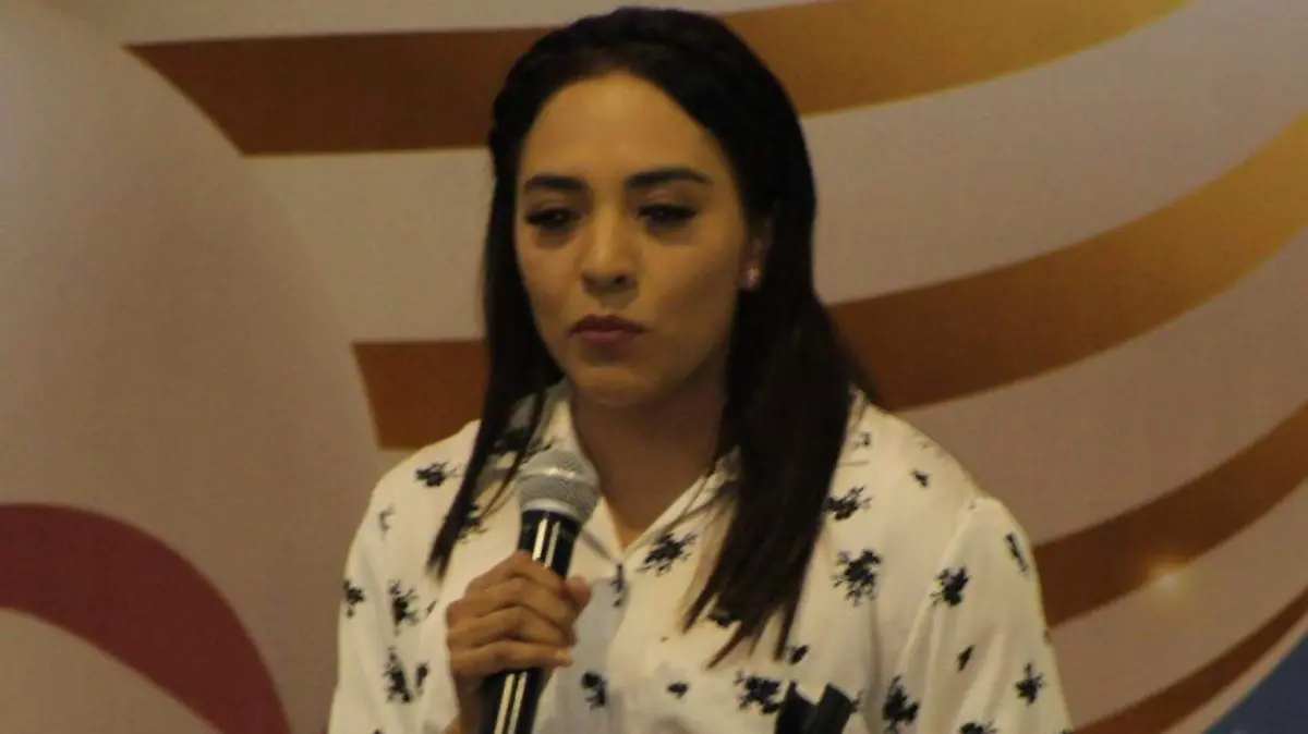 ANA KAREN